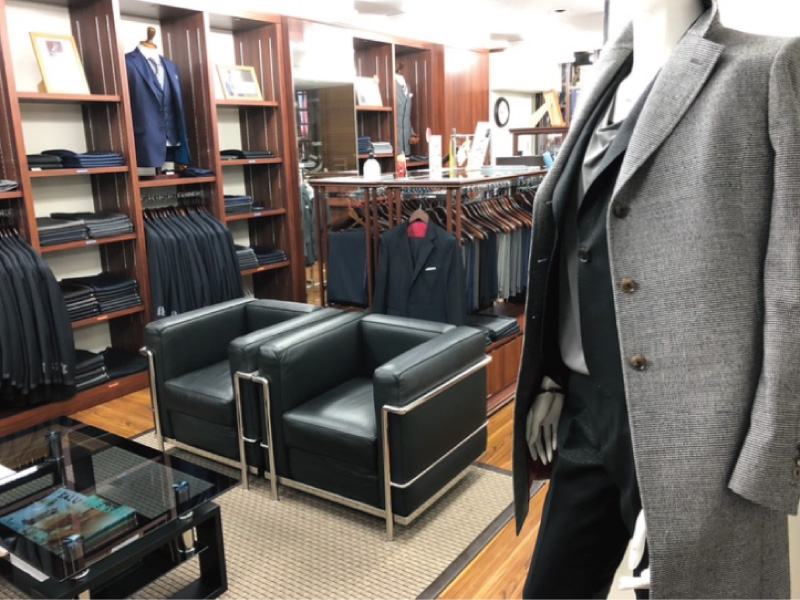 東京都内で人気のスーツが買えるお店まとめ。人気ブランドも定番 