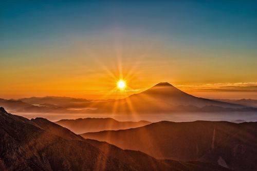 明けましておめでとう御座います！湯島天神から近いオーダースーツ！イベント