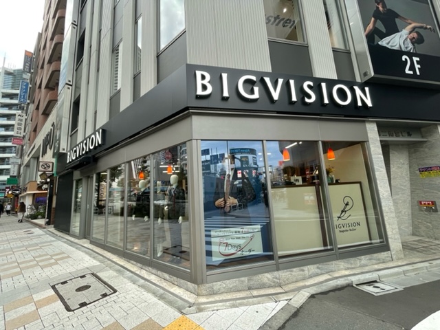 オーダースーツはBIGVISION新宿店に