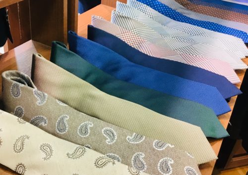 ネクタイ入荷のお知らせ！