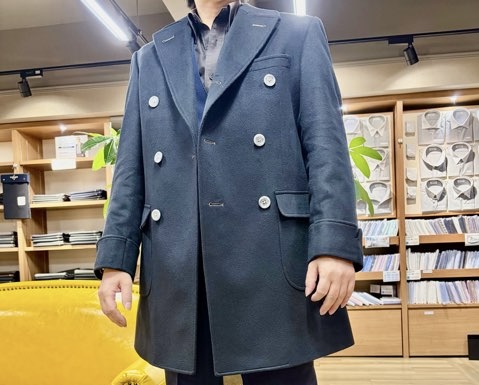 アルスターコート出来上がりました。　H様大変お似合いです。