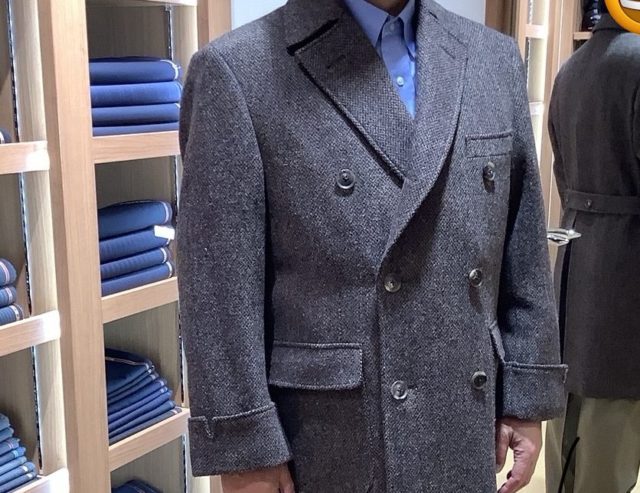 ハリスツイード　で　コート