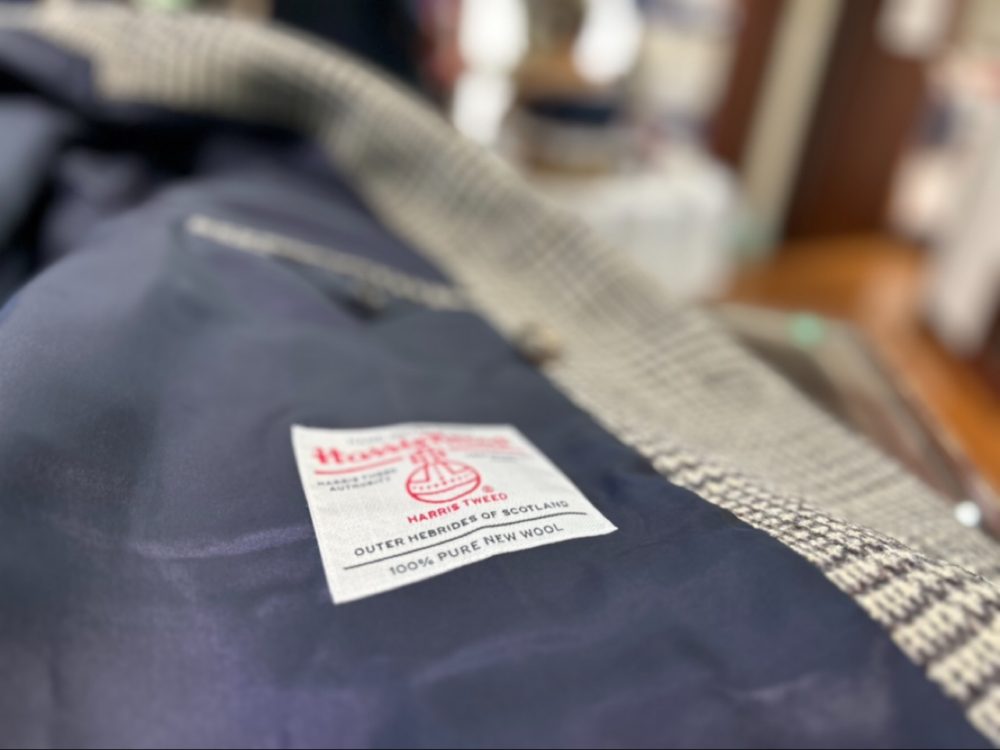 アルスターコートを作るならHarris Tweedで