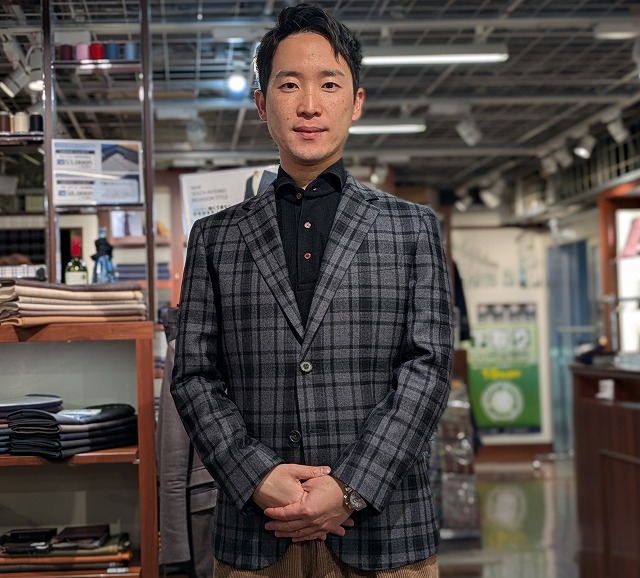 ジャケットとポロシャツが仕上がりました📸