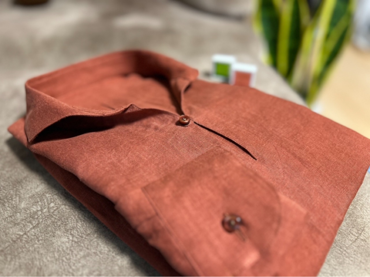 カプリシャツで休日もリラックス