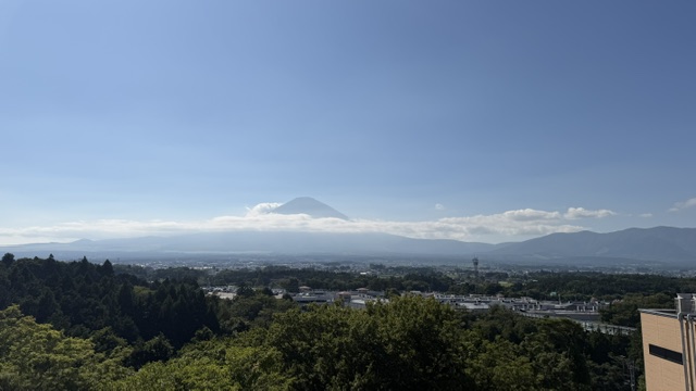 お盆も営業してます！